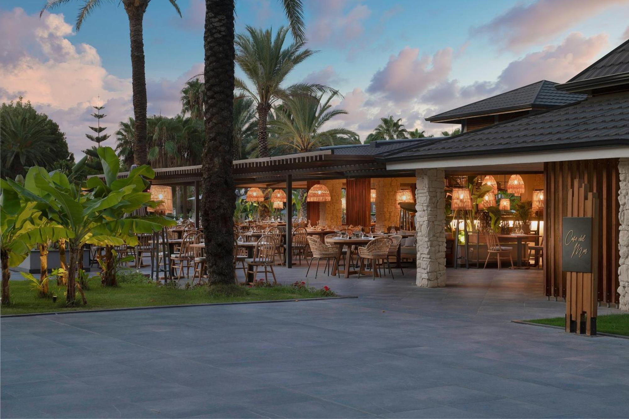 Miramare Beach Hotel Side Exterior foto